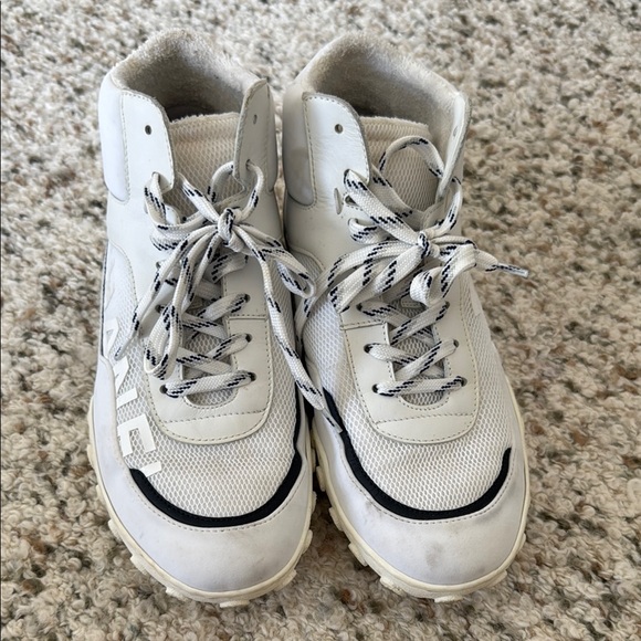 Chanel White High-Top Sneakers with Black Accents - Picture 1 of 4